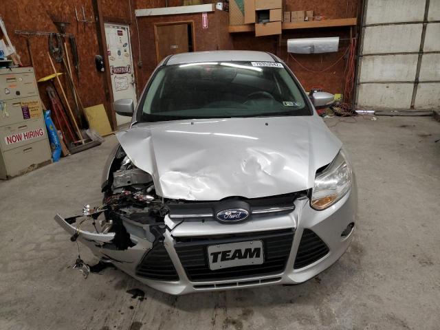 Photo 4 VIN: 1FAHP3K2XCL177243 - FORD FOCUS SE 