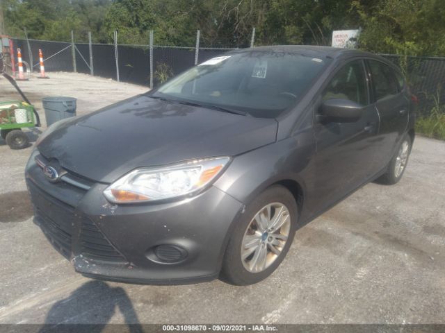 Photo 1 VIN: 1FAHP3K2XCL205977 - FORD FOCUS 