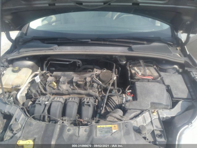 Photo 9 VIN: 1FAHP3K2XCL205977 - FORD FOCUS 