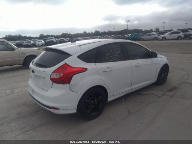 Photo 3 VIN: 1FAHP3K2XCL229521 - FORD FOCUS 