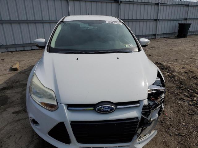 Photo 4 VIN: 1FAHP3K2XCL246884 - FORD FOCUS SE 