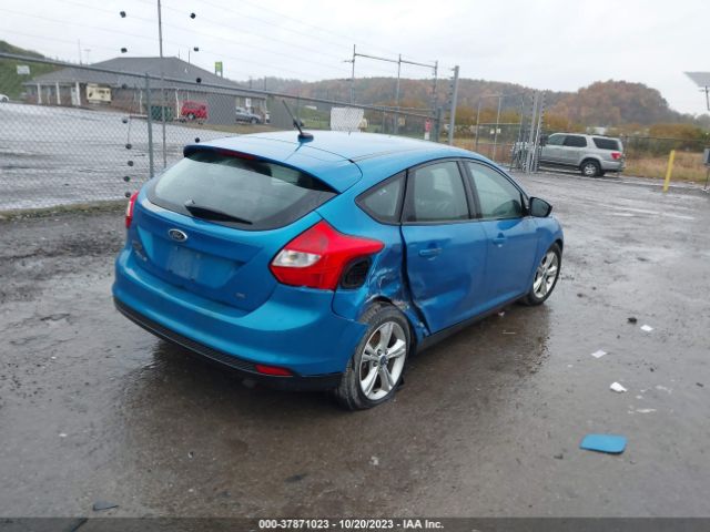 Photo 3 VIN: 1FAHP3K2XCL255696 - FORD FOCUS 