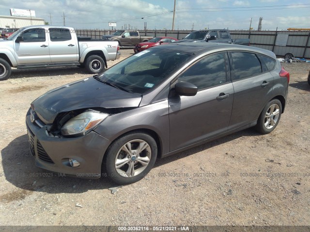 Photo 1 VIN: 1FAHP3K2XCL267363 - FORD FOCUS 