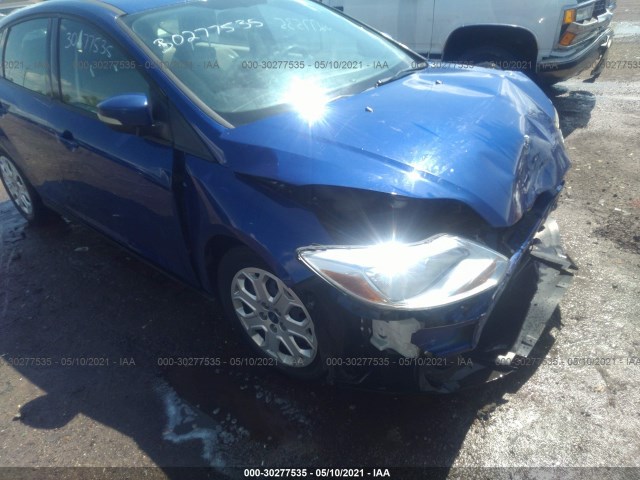 Photo 5 VIN: 1FAHP3K2XCL277908 - FORD FOCUS 