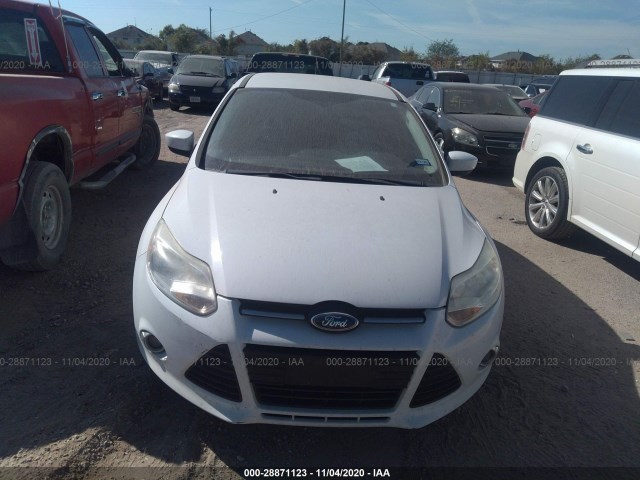 Photo 5 VIN: 1FAHP3K2XCL284518 - FORD FOCUS 