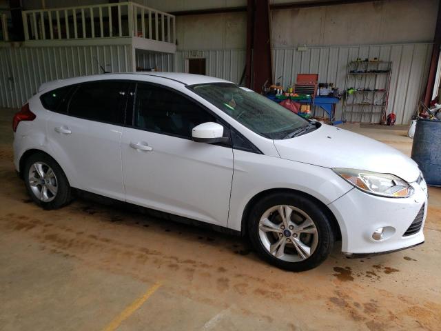 Photo 3 VIN: 1FAHP3K2XCL329800 - FORD FOCUS 