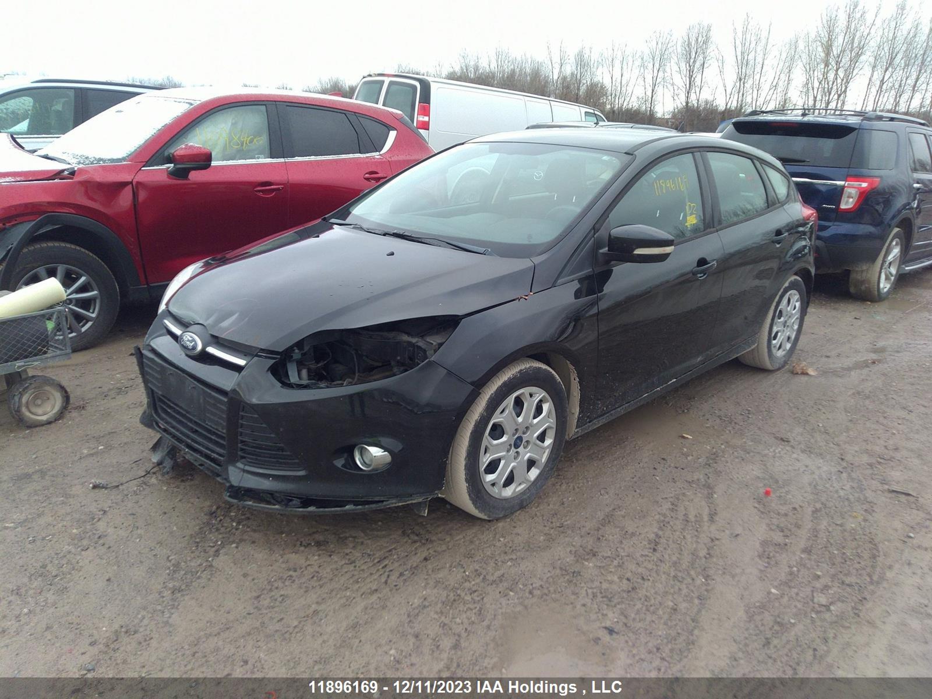 Photo 1 VIN: 1FAHP3K2XCL383453 - FORD FOCUS 