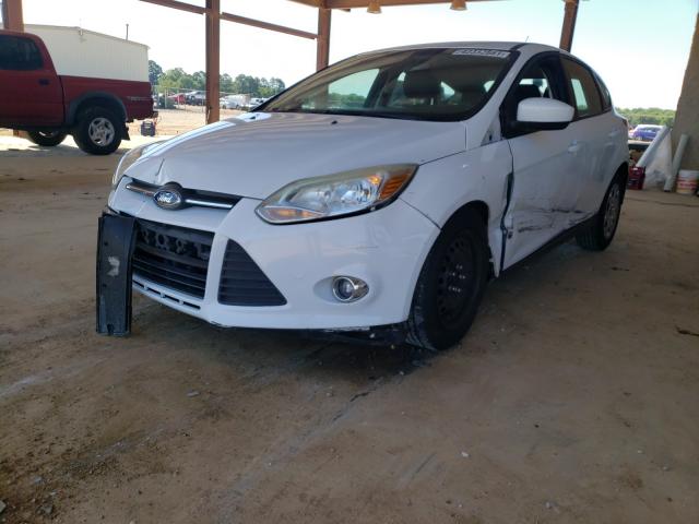 Photo 1 VIN: 1FAHP3K2XCL387759 - FORD FOCUS SE 