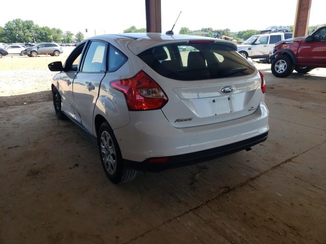 Photo 2 VIN: 1FAHP3K2XCL387759 - FORD FOCUS SE 