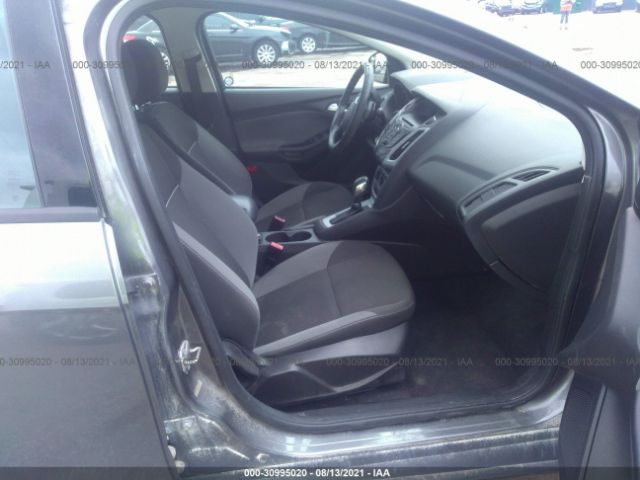 Photo 4 VIN: 1FAHP3K2XCL398423 - FORD FOCUS 