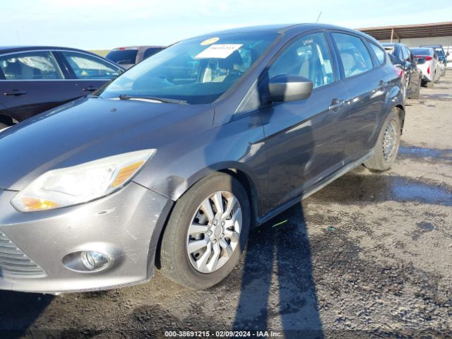 Photo 5 VIN: 1FAHP3K2XCL415995 - FORD FOCUS 