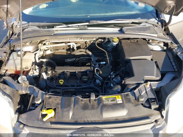 Photo 9 VIN: 1FAHP3K2XCL415995 - FORD FOCUS 