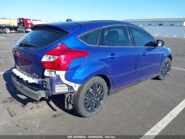 Photo 3 VIN: 1FAHP3K2XCL430030 - FORD FOCUS 