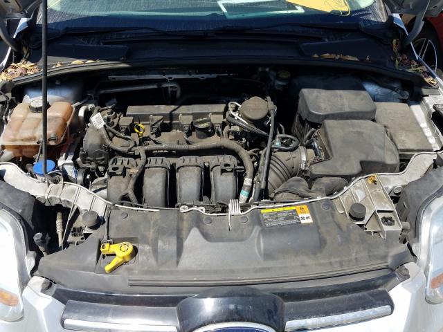 Photo 6 VIN: 1FAHP3K2XCL435857 - FORD FOCUS 