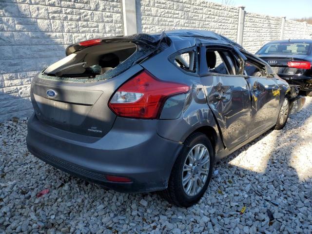 Photo 3 VIN: 1FAHP3K2XCL437091 - FORD FOCUS SE 