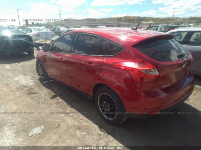 Photo 2 VIN: 1FAHP3K2XCL445711 - FORD FOCUS 