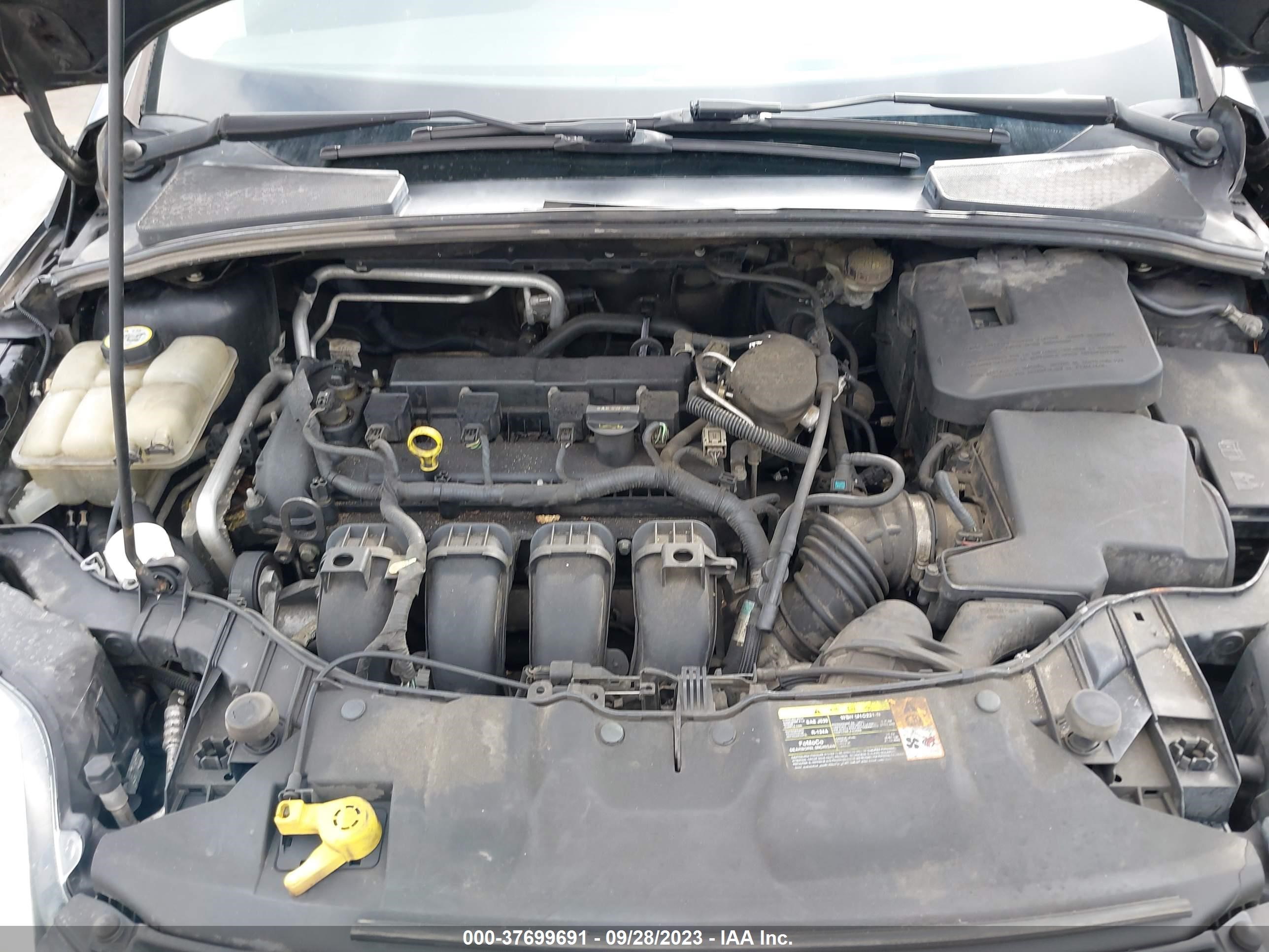 Photo 9 VIN: 1FAHP3M20CL105156 - FORD FOCUS 