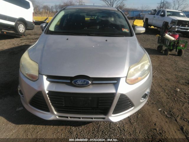 Photo 5 VIN: 1FAHP3M20CL184067 - FORD FOCUS 