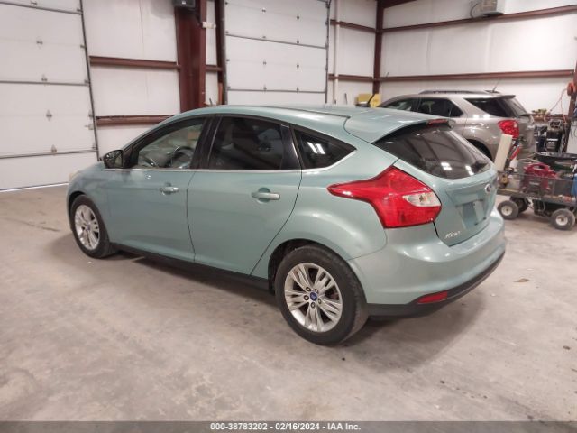 Photo 2 VIN: 1FAHP3M20CL200560 - FORD FOCUS 