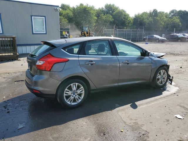 Photo 2 VIN: 1FAHP3M20CL213325 - FORD FOCUS SEL 