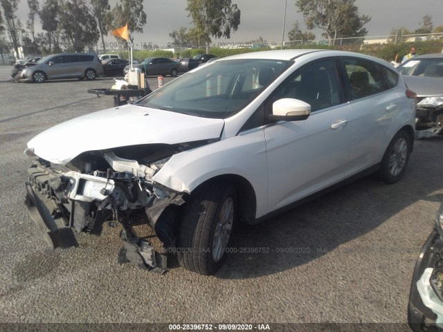 Photo 1 VIN: 1FAHP3M20CL244736 - FORD FOCUS 