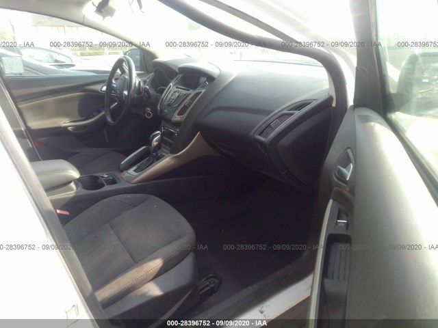 Photo 4 VIN: 1FAHP3M20CL244736 - FORD FOCUS 