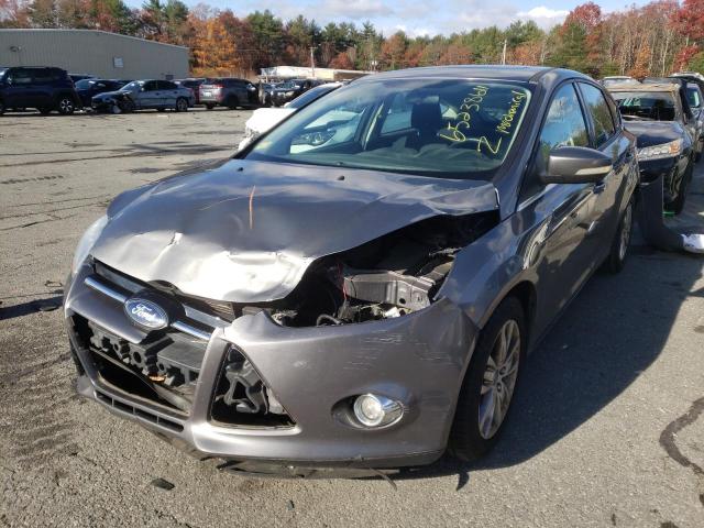 Photo 1 VIN: 1FAHP3M20CL372099 - FORD FOCUS SEL 