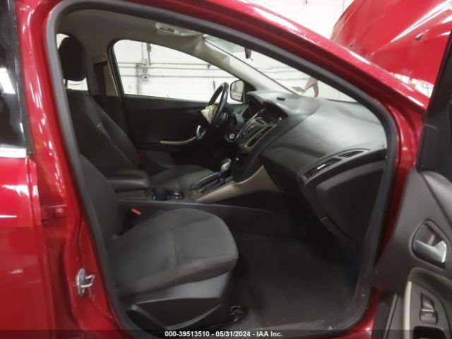 Photo 4 VIN: 1FAHP3M20CL388156 - FORD FOCUS 