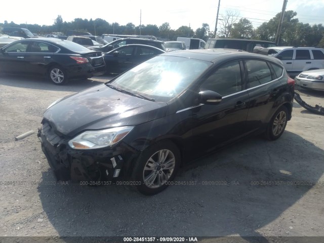 Photo 1 VIN: 1FAHP3M20CL393258 - FORD FOCUS 