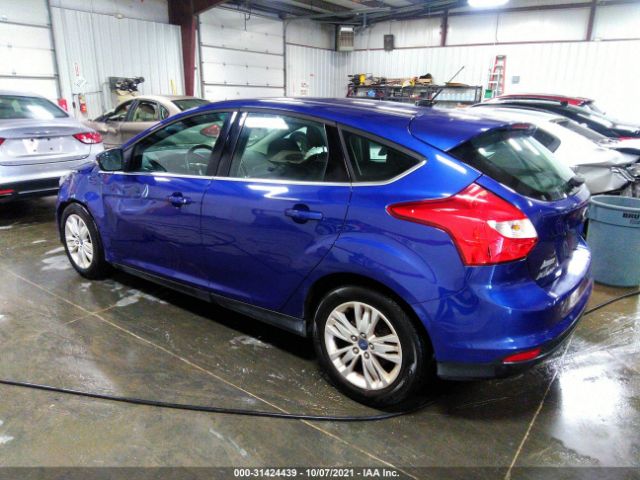 Photo 2 VIN: 1FAHP3M20CL401035 - FORD FOCUS 