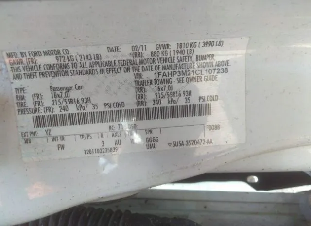 Photo 8 VIN: 1FAHP3M21CL107238 - FORD FOCUS 