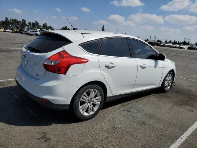 Photo 2 VIN: 1FAHP3M21CL135461 - FORD FOCUS SEL 