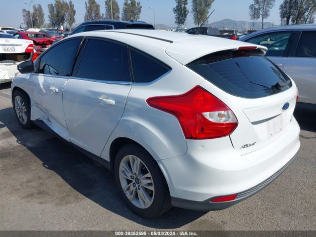 Photo 2 VIN: 1FAHP3M21CL135461 - FORD FOCUS SEL 