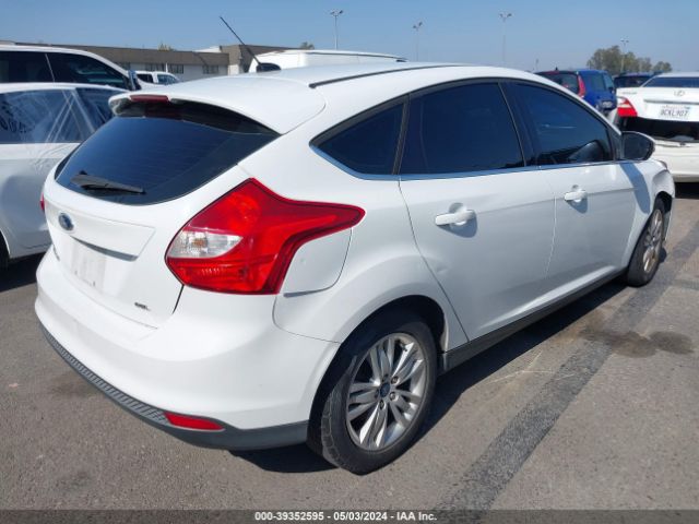 Photo 3 VIN: 1FAHP3M21CL135461 - FORD FOCUS SEL 