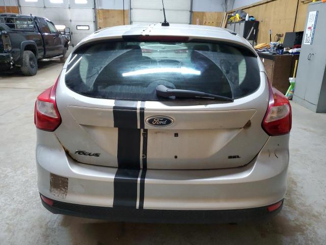 Photo 5 VIN: 1FAHP3M21CL147349 - FORD FOCUS 