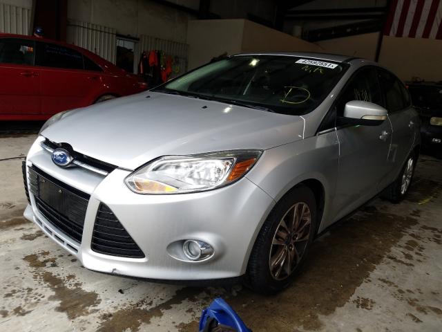 Photo 1 VIN: 1FAHP3M21CL271895 - FORD FOCUS SEL 