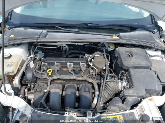 Photo 9 VIN: 1FAHP3M21CL298675 - FORD FOCUS 