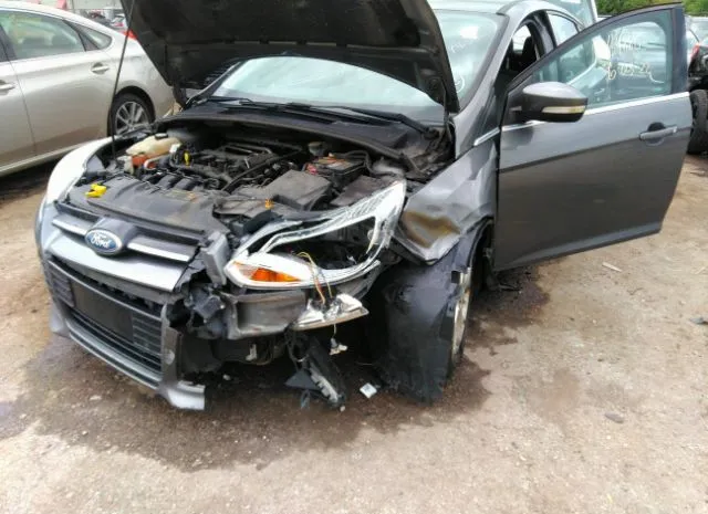 Photo 5 VIN: 1FAHP3M21CL312123 - FORD FOCUS 