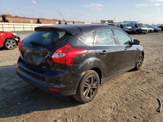 Photo 2 VIN: 1FAHP3M21CL313739 - FORD FOCUS 