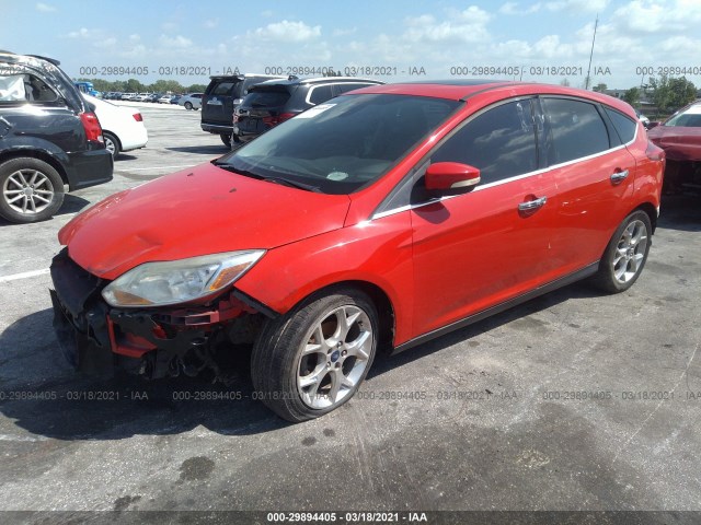 Photo 1 VIN: 1FAHP3M21CL327110 - FORD FOCUS 