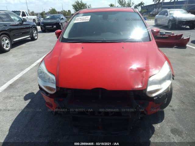 Photo 5 VIN: 1FAHP3M21CL327110 - FORD FOCUS 