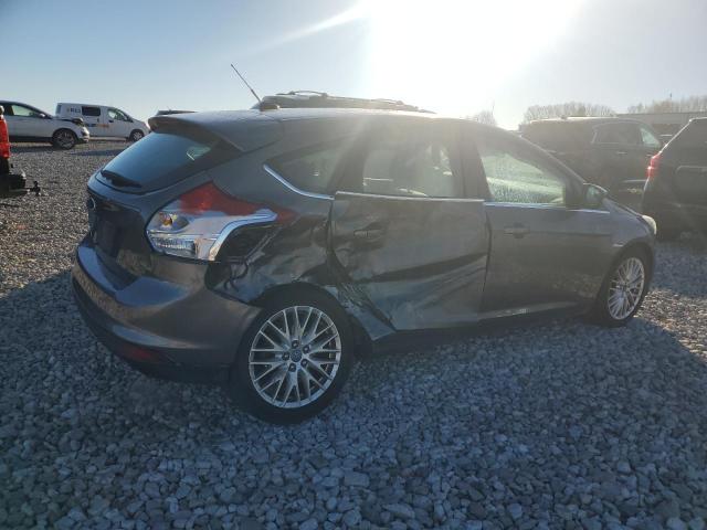 Photo 2 VIN: 1FAHP3M21CL338429 - FORD FOCUS 