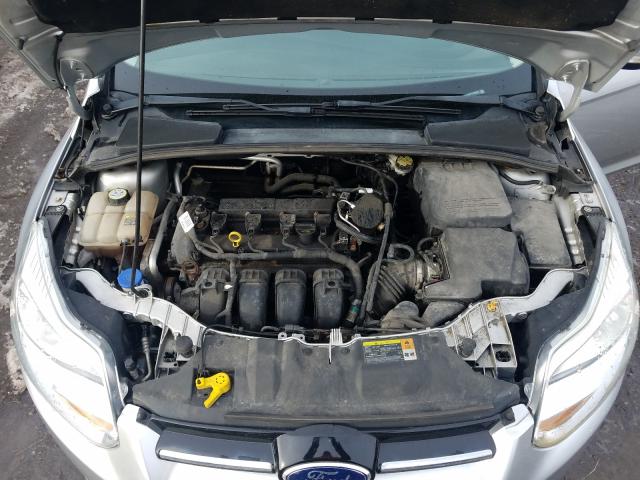 Photo 6 VIN: 1FAHP3M21CL357871 - FORD FOCUS SEL 