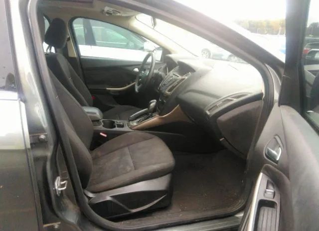 Photo 4 VIN: 1FAHP3M22CL111671 - FORD FOCUS 