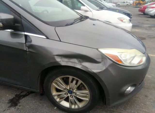 Photo 5 VIN: 1FAHP3M22CL111671 - FORD FOCUS 