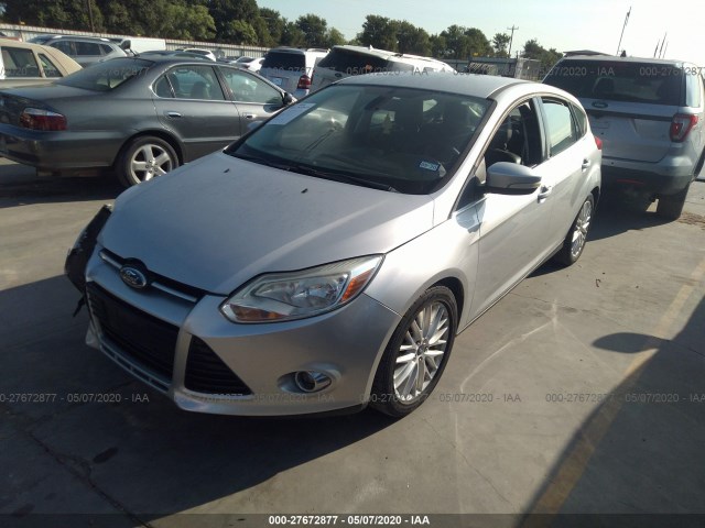 Photo 1 VIN: 1FAHP3M22CL235536 - FORD FOCUS 