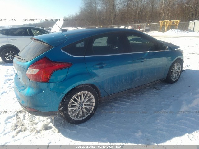 Photo 3 VIN: 1FAHP3M22CL273462 - FORD FOCUS 