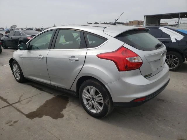 Photo 1 VIN: 1FAHP3M22CL316598 - FORD FOCUS SEL 