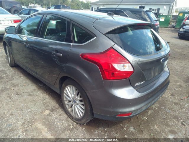 Photo 2 VIN: 1FAHP3M22CL318951 - FORD FOCUS 