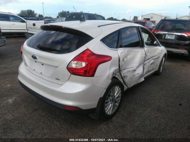 Photo 3 VIN: 1FAHP3M23CL210533 - FORD FOCUS 